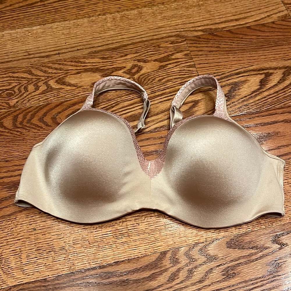 NWOT Playtex Secrets Shapes & Supports Balconette Full Figure Underwire Bra